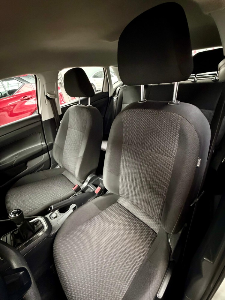 Volkswagen POLO Trend 1.6 MT — foto 4